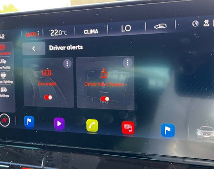 SEAT Leon ETSI FR DSG MHEV 43