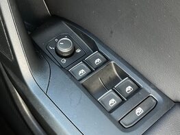 SEAT Leon ETSI FR DSG MHEV 67