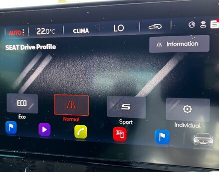 SEAT Leon ETSI FR DSG MHEV 48