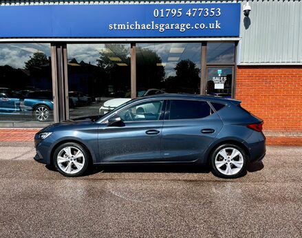 SEAT Leon ETSI FR DSG MHEV 11