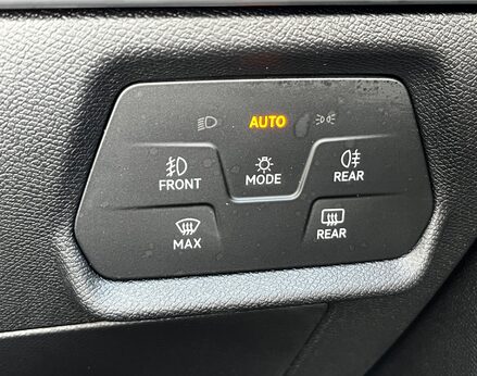 SEAT Leon ETSI FR DSG MHEV 65