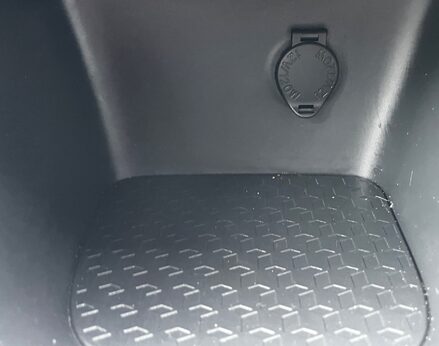 Toyota Yaris DESIGN FHEV 50