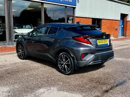 Toyota C-HR EXCEL 9