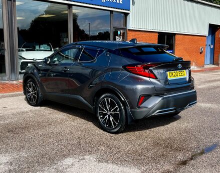 Toyota C-HR EXCEL 9