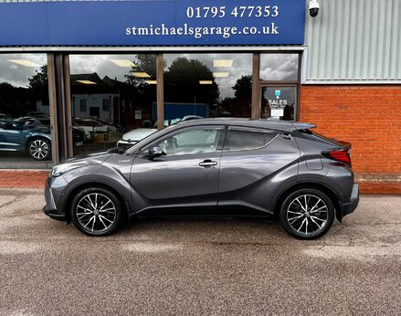 Toyota C-HR EXCEL 11