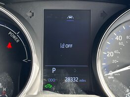 Toyota C-HR EXCEL 29