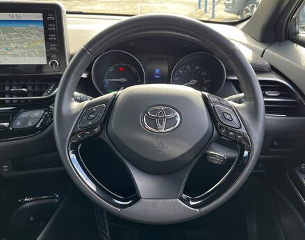 Toyota C-HR EXCEL 20