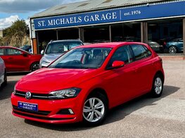 Volkswagen Polo SE EVO 1