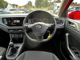 Volkswagen Polo SE EVO 19