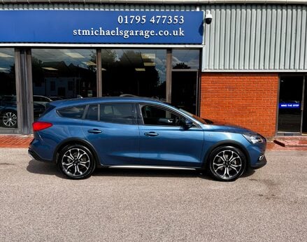 Ford Focus Active X Estate 10