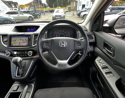 Honda CR-V I-VTEC SE PLUS NAVI 19