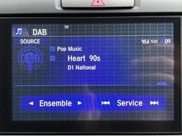 Honda CR-V I-VTEC SE PLUS NAVI 37
