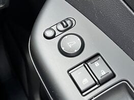 Honda CR-V I-VTEC SE PLUS NAVI 59