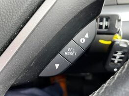 Honda CR-V I-VTEC SE PLUS NAVI 53