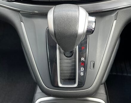Honda CR-V I-VTEC SE PLUS NAVI 47