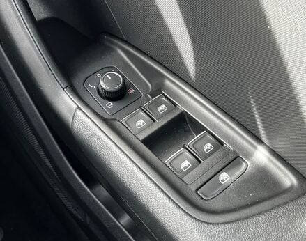 Audi A1 SPORTBACK TFSI S LINE BLACK EDITION 58