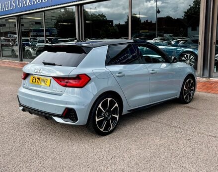 Audi A1 SPORTBACK TFSI S LINE BLACK EDITION 8
