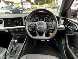 Audi A1 SPORTBACK TFSI S LINE BLACK EDITION 19