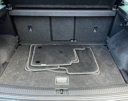 Volkswagen Tiguan SEL TSI 4MOTION DSG 84
