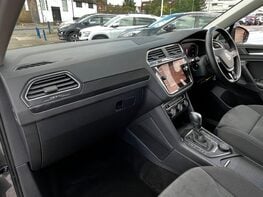 Volkswagen Tiguan SEL TSI 4MOTION DSG 18