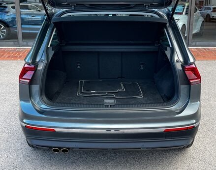 Volkswagen Tiguan SEL TSI 4MOTION DSG 83