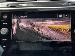 Volkswagen Tiguan SEL TSI 4MOTION DSG 56