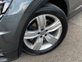 Volkswagen Tiguan SEL TSI 4MOTION DSG 3
