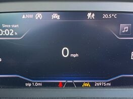 Volkswagen Tiguan SEL TSI 4MOTION DSG 26