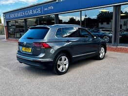 Volkswagen Tiguan SEL TSI 4MOTION DSG 8