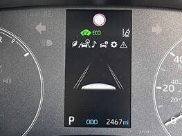 Toyota Yaris ICON FHEV 26