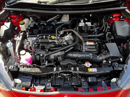 Toyota Yaris ICON FHEV