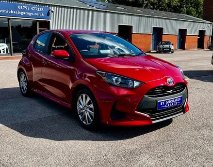 Toyota Yaris ICON FHEV 4