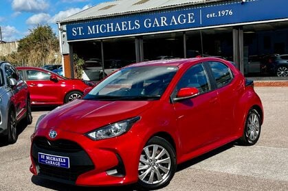 Toyota Yaris ICON FHEV