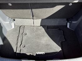 Toyota Yaris ICON FHEV 65
