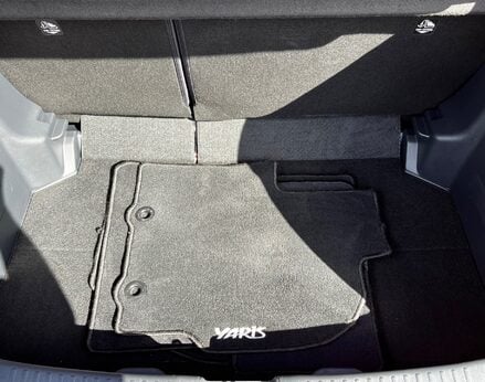 Toyota Yaris ICON FHEV 65