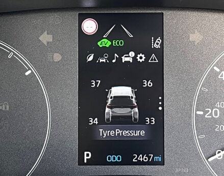 Toyota Yaris ICON FHEV 30