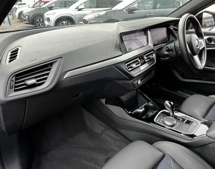 BMW 1 Series 118I M SPORT 17