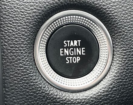 Renault Captur TECHNO E-TECH 55