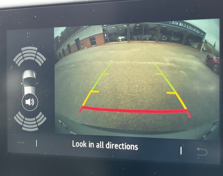 Renault Captur TECHNO E-TECH 29