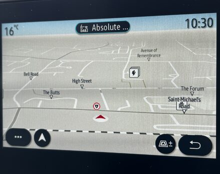 Renault Captur TECHNO E-TECH 28