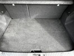 Renault Captur TECHNO E-TECH 70