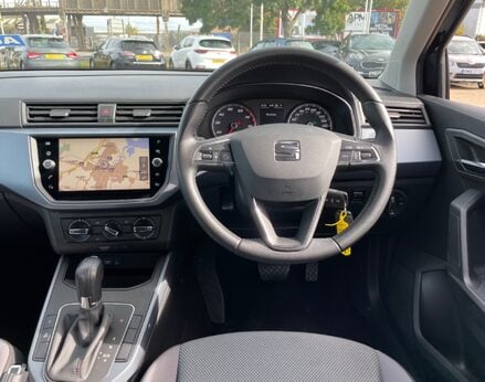 SEAT Arona TSI SE TECHNOLOGY DSG 18