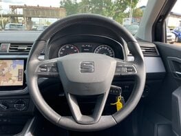 SEAT Arona TSI SE TECHNOLOGY DSG 19