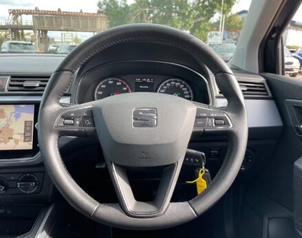 SEAT Arona TSI SE TECHNOLOGY DSG 19