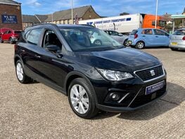 SEAT Arona TSI SE TECHNOLOGY DSG 4