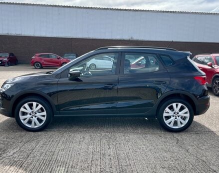 SEAT Arona TSI SE TECHNOLOGY DSG 11