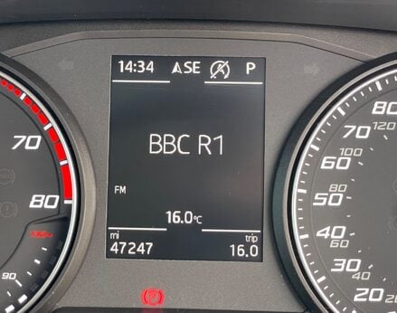 SEAT Arona TSI SE TECHNOLOGY DSG 25