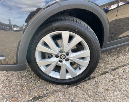 SEAT Arona TSI SE TECHNOLOGY DSG 3