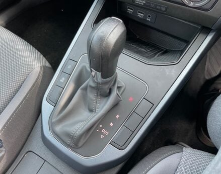 SEAT Arona TSI SE TECHNOLOGY DSG 48