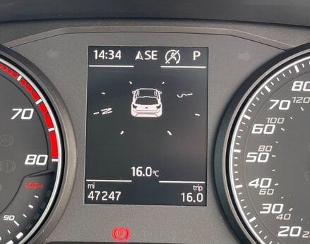 SEAT Arona TSI SE TECHNOLOGY DSG 26